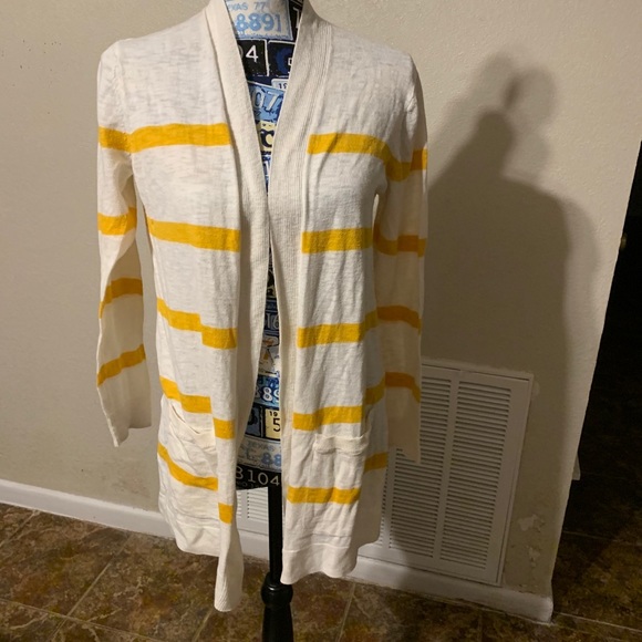 Cardigan - Picture 1 of 1